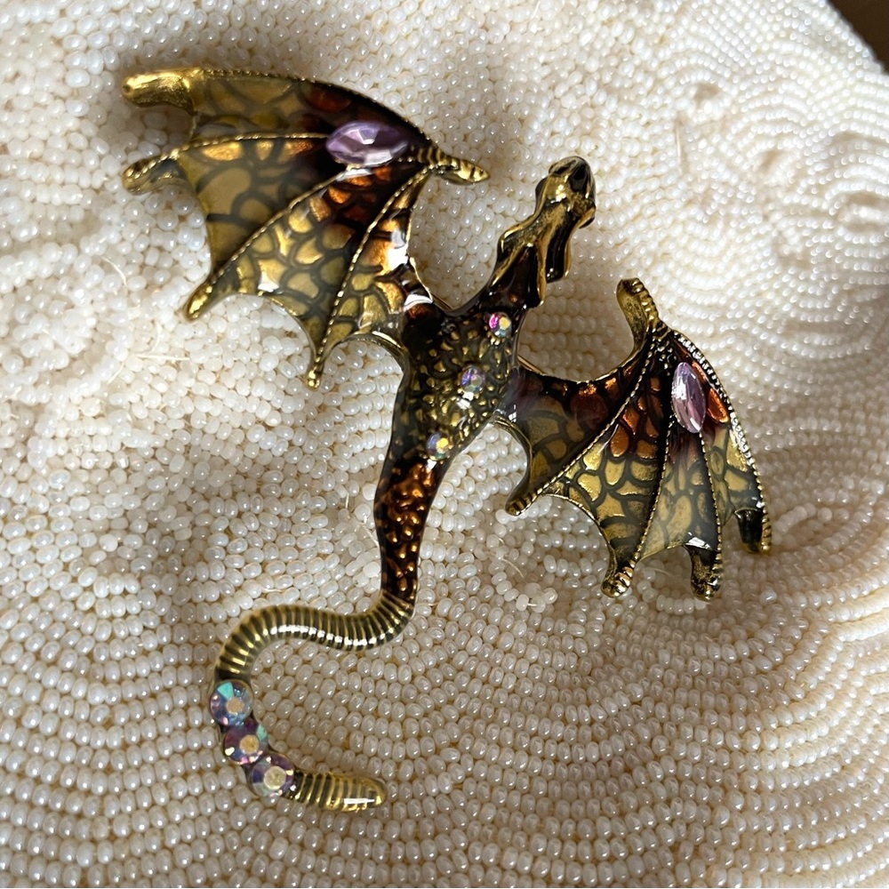 ✨Betsey Johnson Draco Brooch - Picture 7 of 8